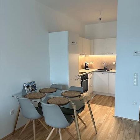 Exclusive Brandnew Apartment U3 Виена Екстериор снимка