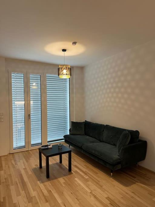 Exclusive Brandnew Apartment U3 Виена Екстериор снимка